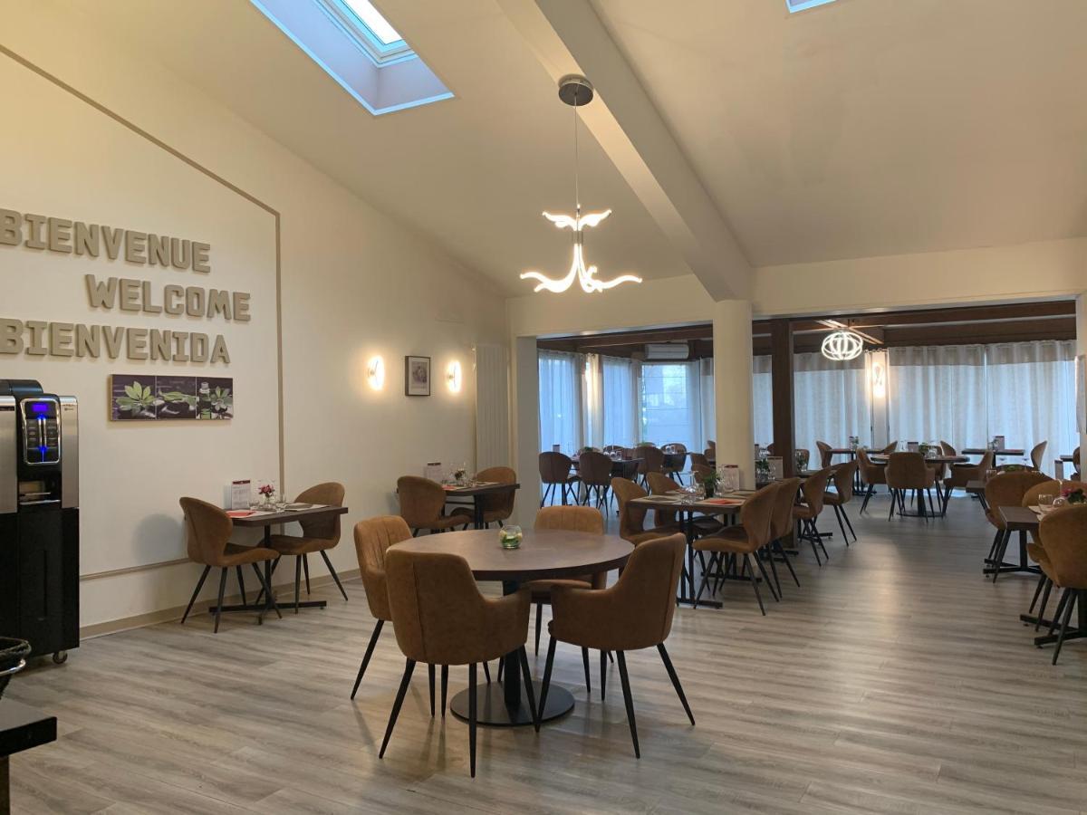 Hotel Au Relais Des Lilas Parthenay Eksteriør billede